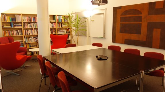 R5 - Der Raum für große Meetings